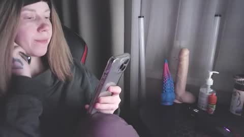 Snapshot of molly_royse chatting on 15, 1, 2025 I have new photos come and see with love Molly online show from 15, 1, 2025