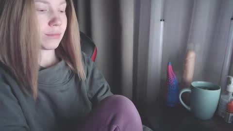 Snapshot of molly_royse chatting on 20, 1, 2025 I have new photos come and see with love Molly online show from 20, 1, 2025