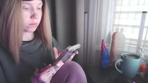 Snapshot of molly_royse chatting on 22, 1, 2025 I have new photos come and see with love Molly online show from 22, 1, 2025