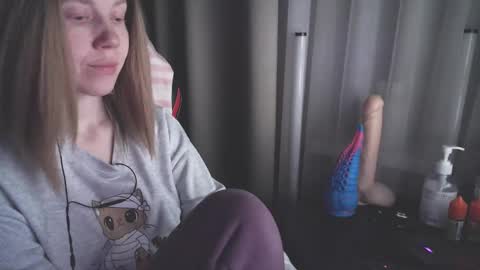 Snapshot of molly_royse chatting on 24, 1, 2025 I have new photos come and see with love Molly online show from 24, 1, 2025