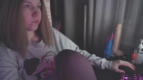 Snapshot of molly_royse chatting on 29, 1, 2025 I have new photos come and see with love Molly online show from 29, 1, 2025