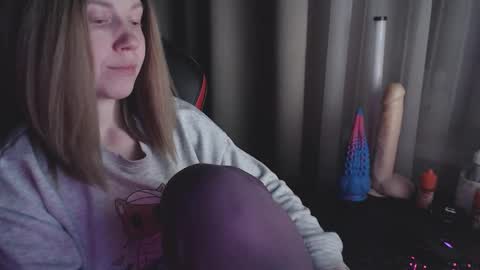 Snapshot of molly_royse chatting on 30, 1, 2025 I have new photos come and see with love Molly online show from 30, 1, 2025