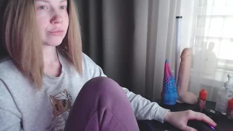 Snapshot of molly_royse chatting on 31, 1, 2025 I have new photos come and see with love Molly online show from 31, 1, 2025