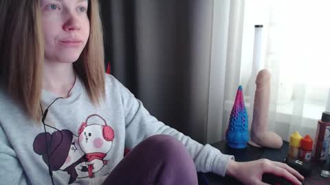 Snapshot of molly_royse chatting on 16, 2, 2025 I have new photos come and see with love Molly online show from 16, 2, 2025