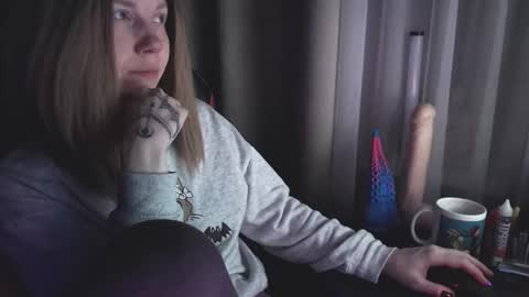 Snapshot of molly_royse chatting on 21, 2, 2025 I have new photos come and see with love Molly online show from 21, 2, 2025