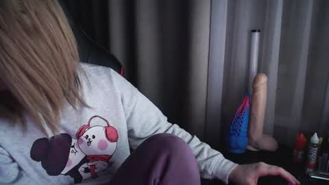 Snapshot of molly_royse chatting on 24, 2, 2025 I have new photos come and see with love Molly online show from 24, 2, 2025