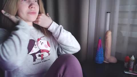 Snapshot of molly_royse chatting on 24, 2, 2025 I have new photos come and see with love Molly online show from 24, 2, 2025