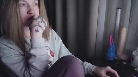 Snapshot of molly_royse chatting on 26, 2, 2025 I have new photos come and see with love Molly online show from 26, 2, 2025