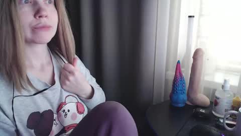 Snapshot of molly_royse chatting on 26, 2, 2025 I have new photos come and see with love Molly online show from 26, 2, 2025