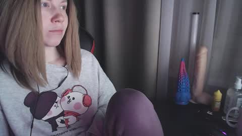 Snapshot of molly_royse chatting on 26, 2, 2025 I have new photos come and see with love Molly online show from 26, 2, 2025