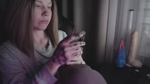 Snapshot of molly_royse chatting on 27, 2, 2025 I have new photos come and see with love Molly online show from 27, 2, 2025
