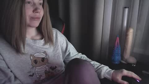 Snapshot of molly_royse chatting on 28, 2, 2025 I have new photos come and see with love Molly online show from 28, 2, 2025