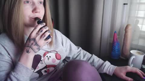 Snapshot of molly_royse chatting on 2, 3, 2025 I have new photos come and see with love Molly online show from 2, 3, 2025
