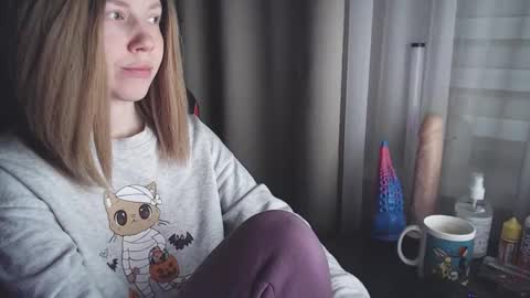 Snapshot of molly_royse chatting on 5, 3, 2025 I have new photos come and see with love Molly online show from 5, 3, 2025