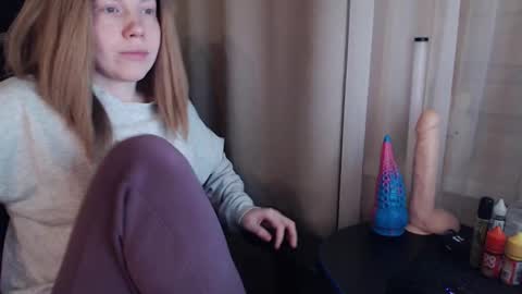 Snapshot of molly_royse chatting on 6, 3, 2025 I have new photos come and see with love Molly online show from 6, 3, 2025