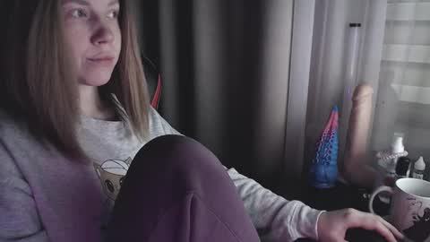 Snapshot of molly_royse chatting on 6, 3, 2025 I have new photos come and see with love Molly online show from 6, 3, 2025