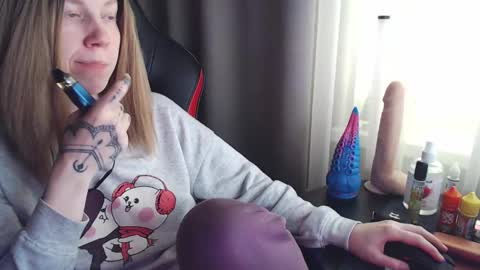 Snapshot of molly_royse chatting on 7, 3, 2025 I have new photos come and see with love Molly online show from 7, 3, 2025