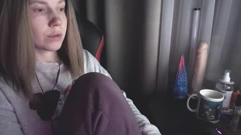 Snapshot of molly_royse chatting on 8, 3, 2025 I have new photos come and see with love Molly online show from 8, 3, 2025