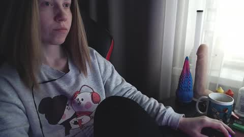 Snapshot of molly_royse chatting on 12, 3, 2025 I have new photos come and see with love Molly online show from 12, 3, 2025