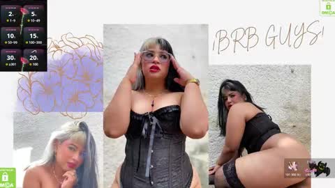 Snapshot of molly_shake chatting on 23, 12, 2025 Molly online show from 23, 12, 2025