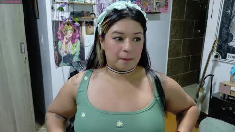 Snapshot of molly_shake chatting on 30, 3, 2026 Molly online show from 30, 3, 2026