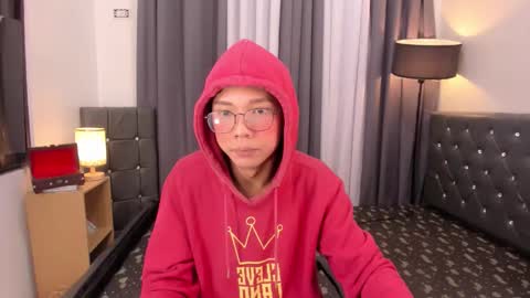 molly online show from 20, 12, 2025