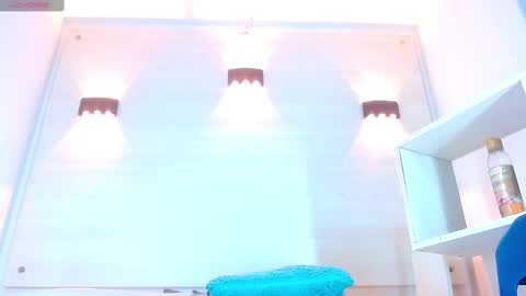 Snapshot of molly_spears chatting on 12, 3, 2025 Molly Spears online show from 12, 3, 2025