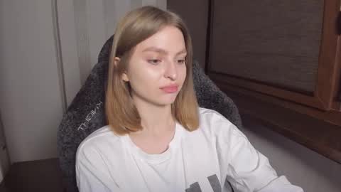 Snapshot of mollydangerous chatting on 17, 12, 2025 Taisha online show from 17, 12, 2025