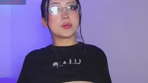 Snapshot of mollyghostly chatting on 30, 10, 2025   Please follow me and rate me a thumbs up online show from 30, 10, 2025