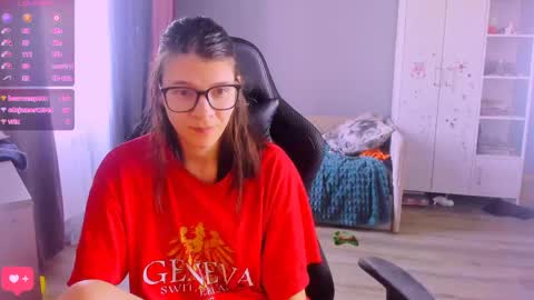  KIRA  online show from 2, 3, 2026