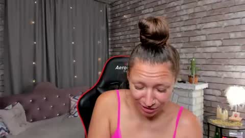 Snapshot of mollynay chatting on 1, 7, 2026 hi im Molly heregreat boobs big heart warm pussy online show from 1, 7, 2026