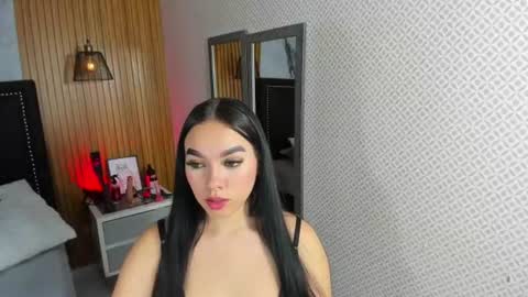 MOLLY online show from 1, 7, 2026