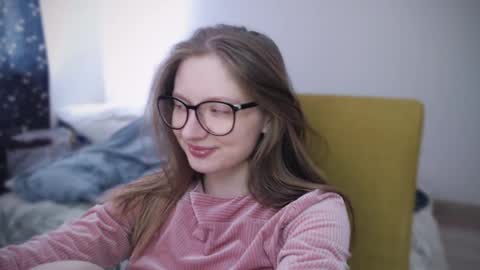 mollytucker online show from 8, 2, 2025