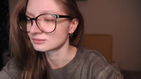 mollytucker online show from 13, 2, 2025