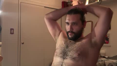 molten_escargot online show from 15, 1, 2025