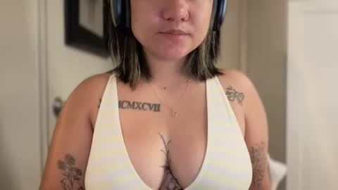 Miss G  online show from 8, 7, 2026