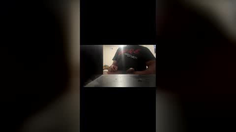 mommilker6969 online show from 9, 6, 2026