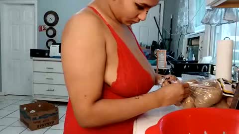 Mommy bubbles online show from 16, 1, 2025