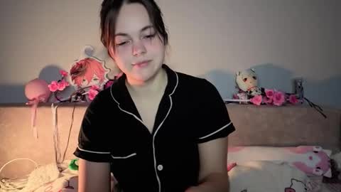 Momo online show from 1, 3, 2026