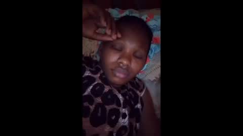 momsdoll online show from 4, 4, 2026