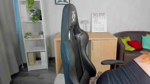 mon1ca_jones online show from 8, 2, 2026