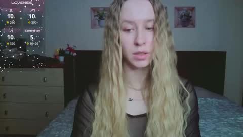 Snapshot of mona__liza chatting on 10, 2, 2026 Mona online show from 10, 2, 2026