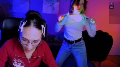 Mona  online show from 9, 4, 2026