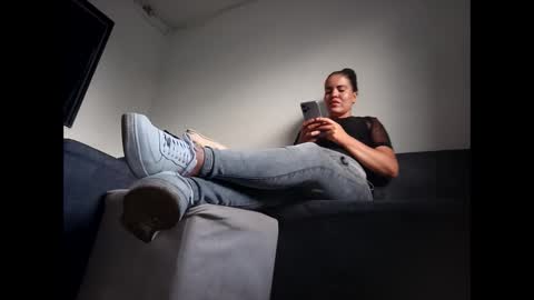 monaa_paloma online show from 9, 4, 2026