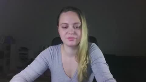 Snapshot of monarise chatting on 25, 3, 2026 monarise online show from 25, 3, 2026