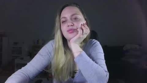 Snapshot of monarise chatting on 2, 5, 2026 monarise online show from 2, 5, 2026
