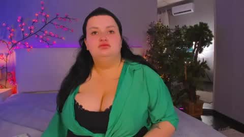 Monica online show from 19, 5, 2026