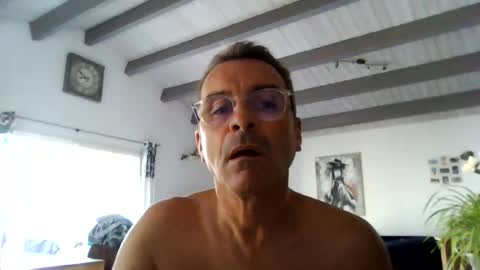 mondess69 online show from 4, 8, 2026