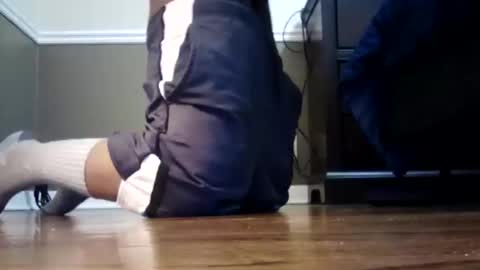 Snapshot of moneyboysaveg548 chatting on 27, 11, 2025 moneyboysaveg548 online show from 27, 11, 2025