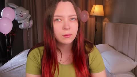 Monica online show from 5, 4, 2026